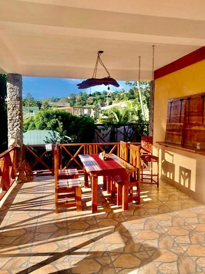 Orchid Resort Ltd Guillet Екстериор снимка