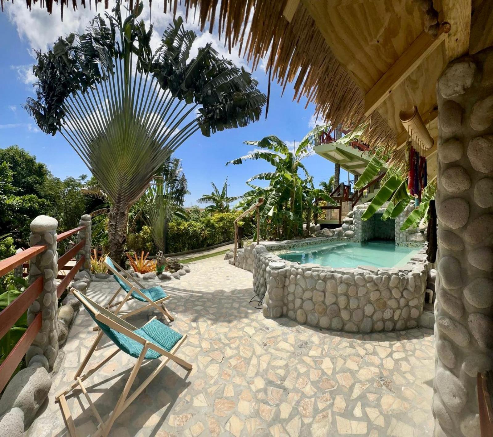 Orchid Resort Ltd Guillet Екстериор снимка