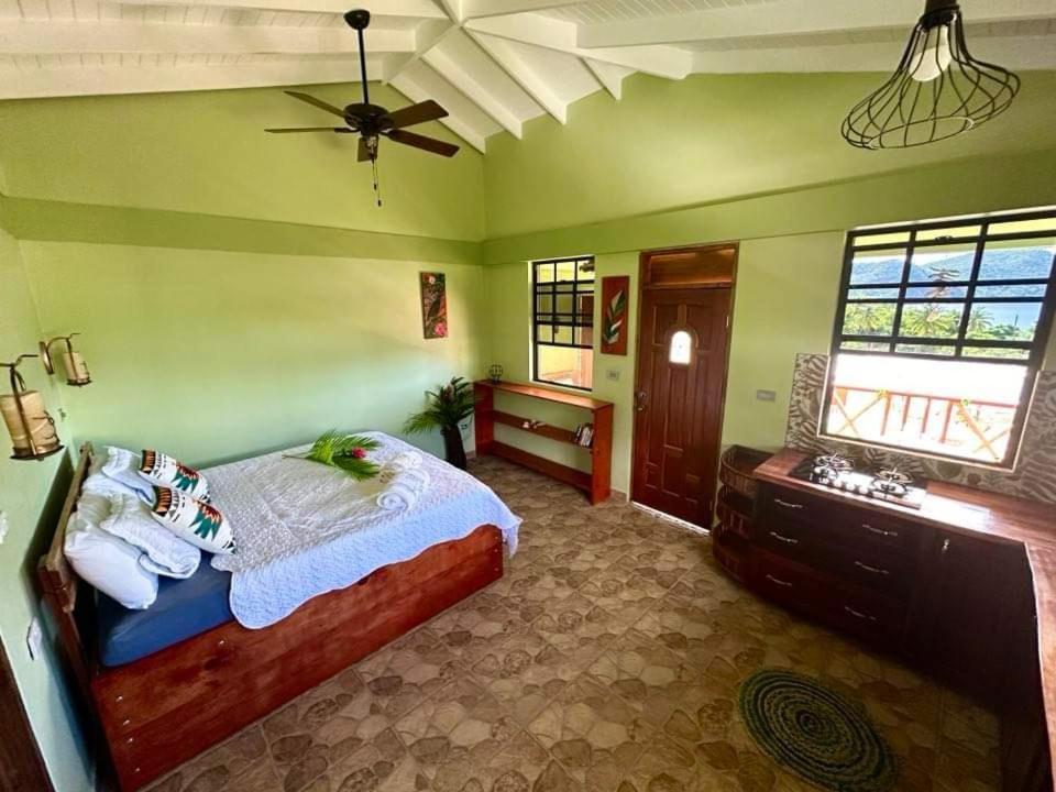 Orchid Resort Ltd Guillet Екстериор снимка
